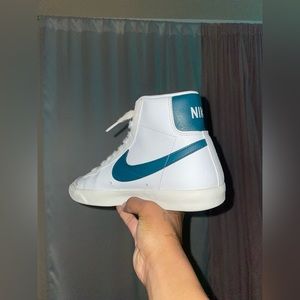 NIKE Blazzer Vantage Blue. No box, gently worn but worn. Cleaned, and Size 7